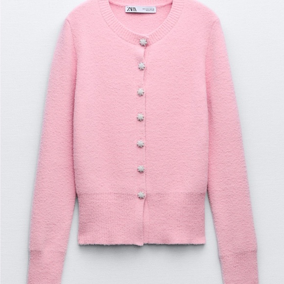 Zara Sweaters - NWT. ZARA PEARL BUTTON KNIT CARDIGAN Size XL